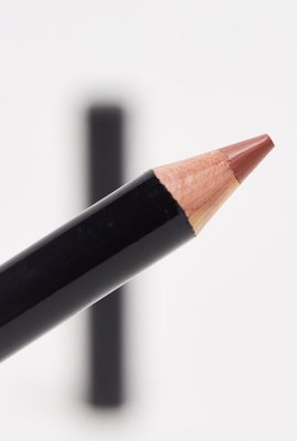 Оригінальний олівець для губ Bobbi Brown Lip Pencil Nude (без коробки) 1200001 фото