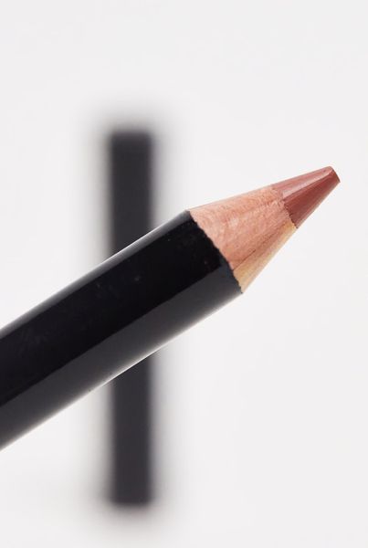 Оригинальный карандаш для губ Bobbi Brown Lip Pencil Nude (без коробки) 1200001 фото